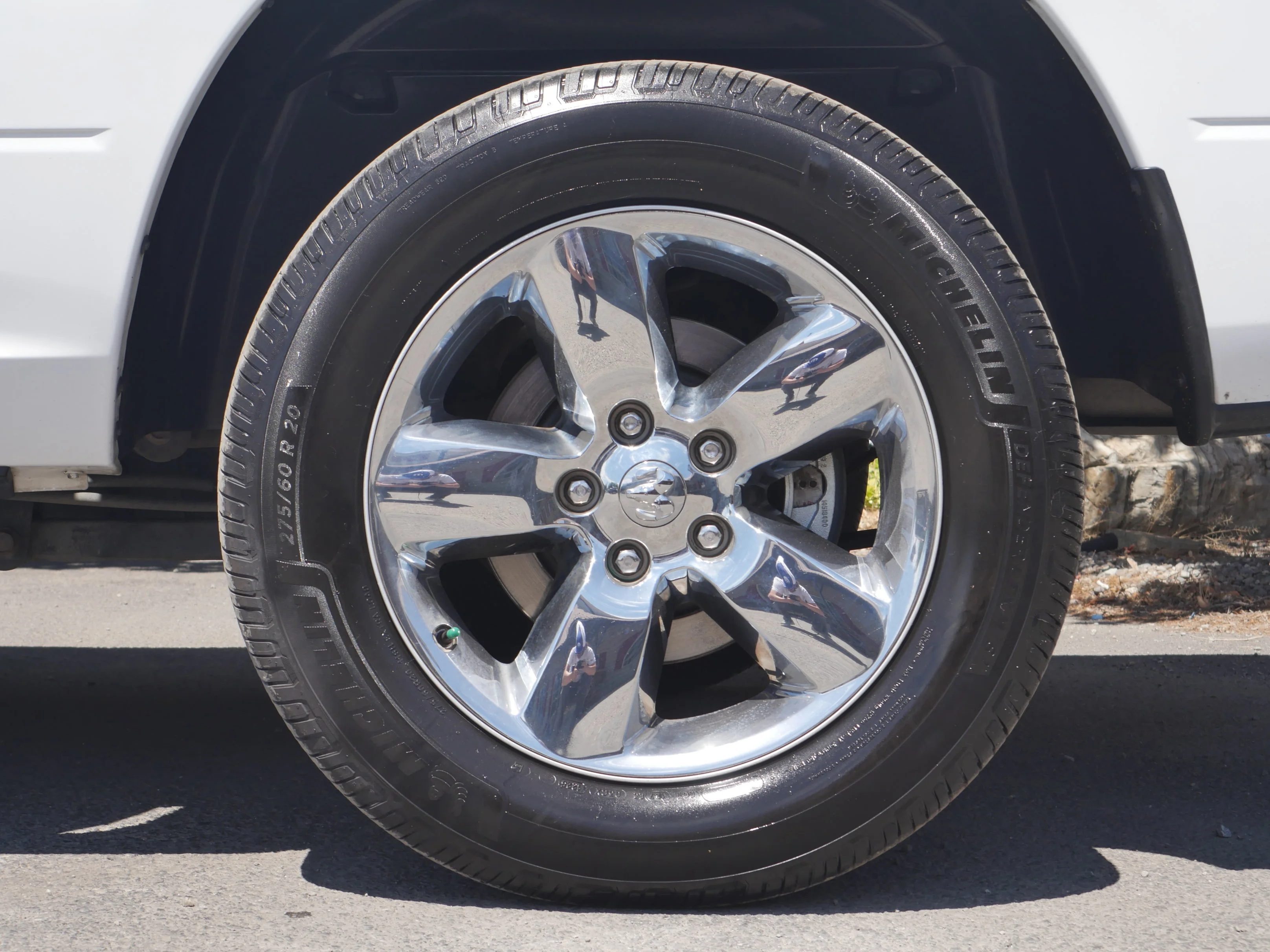 Used 2016 Pearl White Ram Big Horn image 16