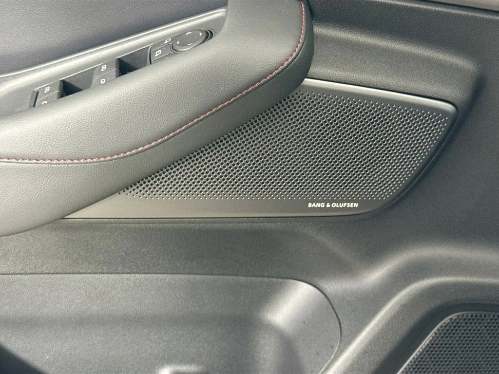 Used 2024  Acura Type S image 17