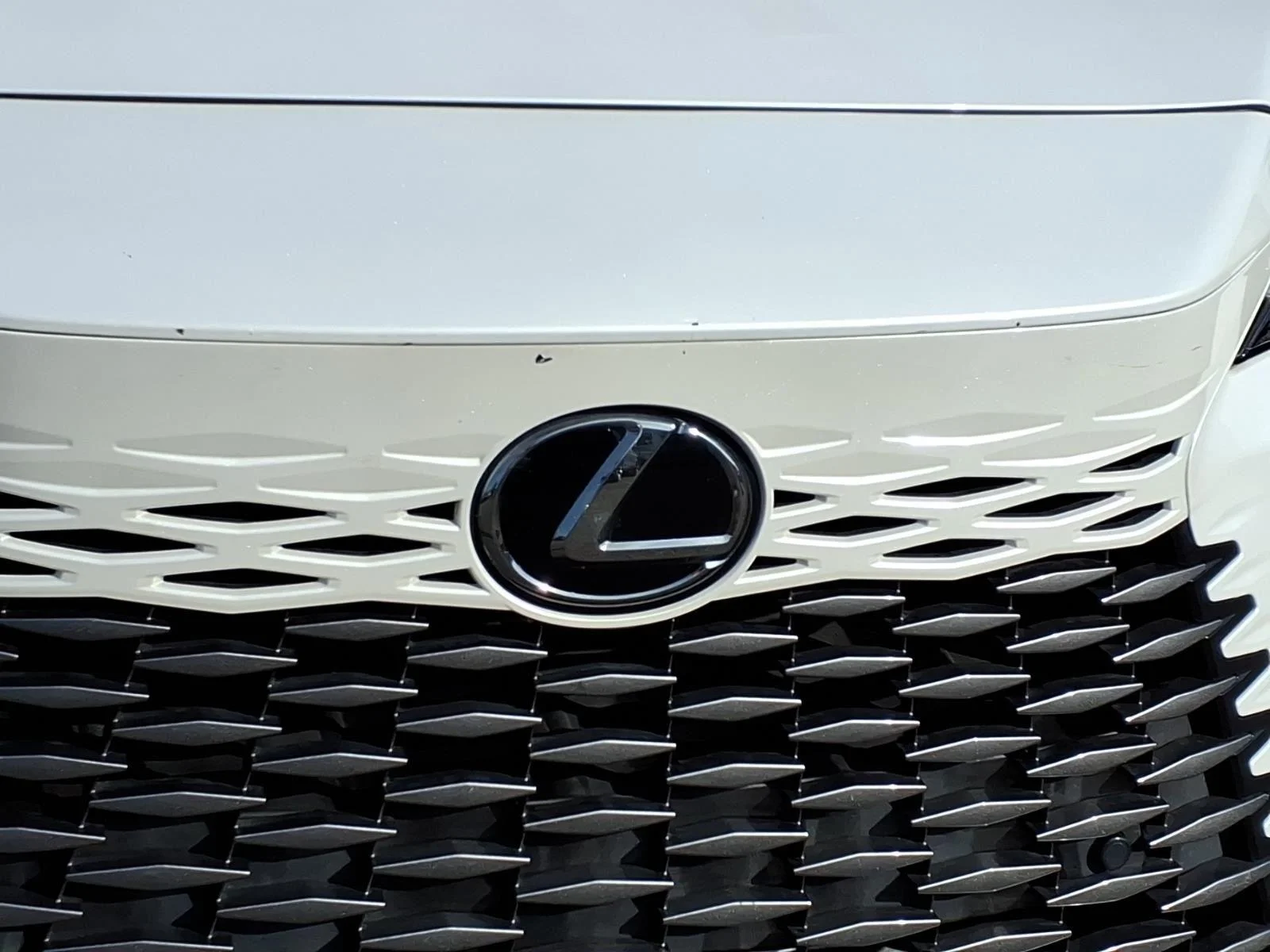 Used 2023 Eminent White Pearl Lexus RX 350 Luxury image 13