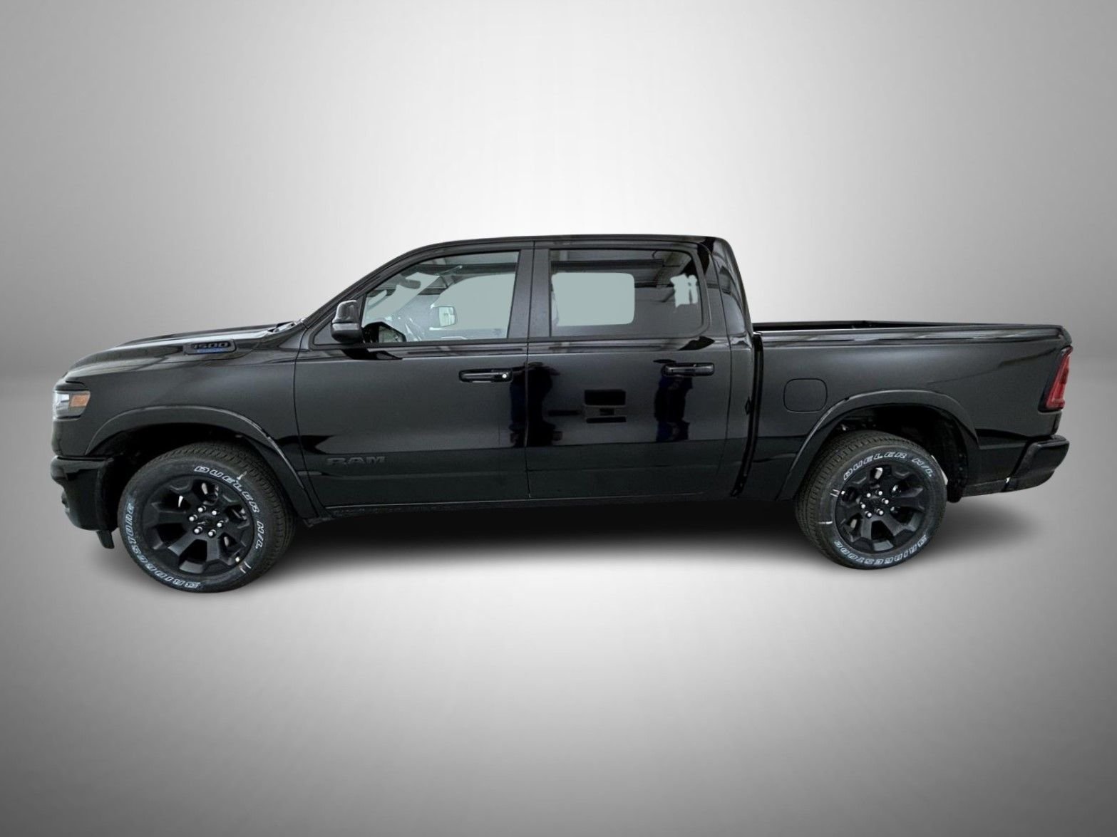 New 2026 Diamond Black Crystal Pearlcoat RAM Big Horn/Lone Star image 8