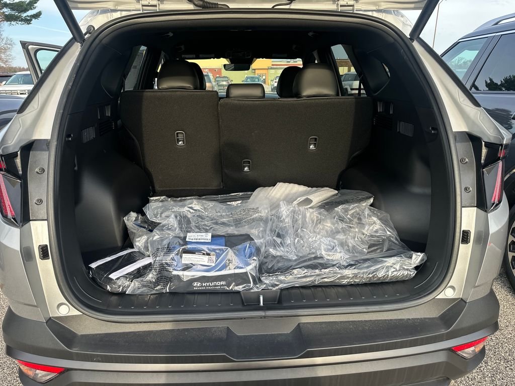 New 2025 Silver Hyundai XRT image 24