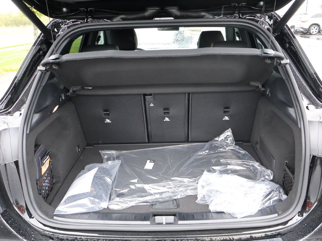 New 2026 Night Black Mercedes-Benz GLA 250 image 15