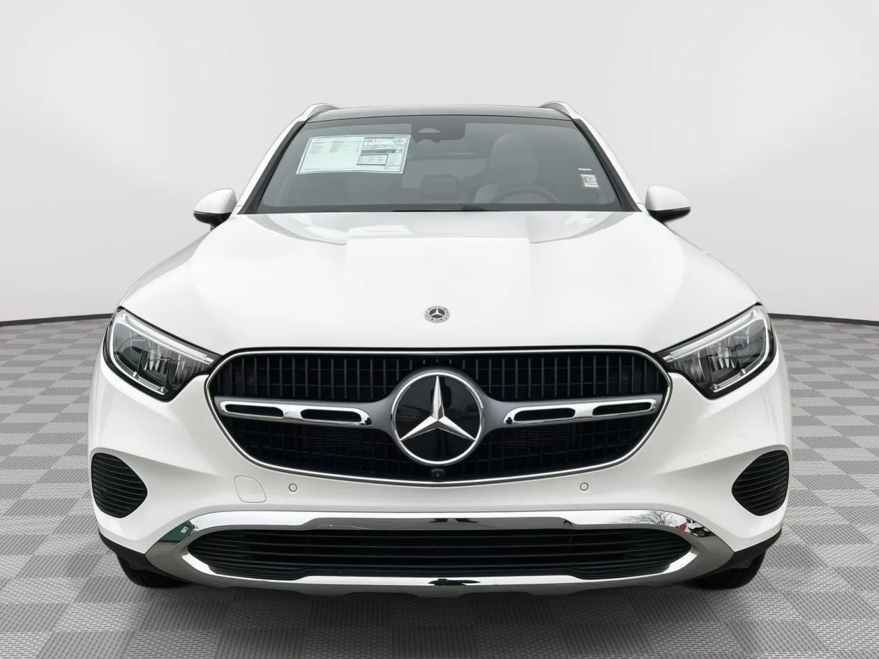 New 2026 Polar White Mercedes-Benz GLC 300 image 8
