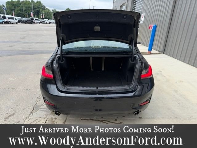Used 2021 Black Sapphire Metallic BMW 330i image 6