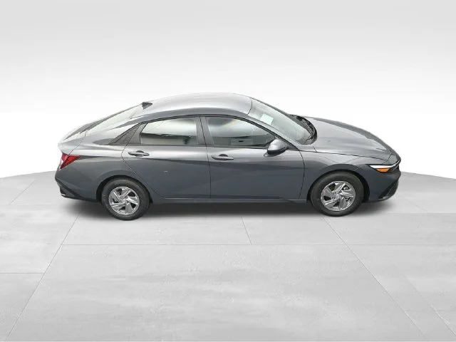 Used 2026 Gray Hyundai SE image 29