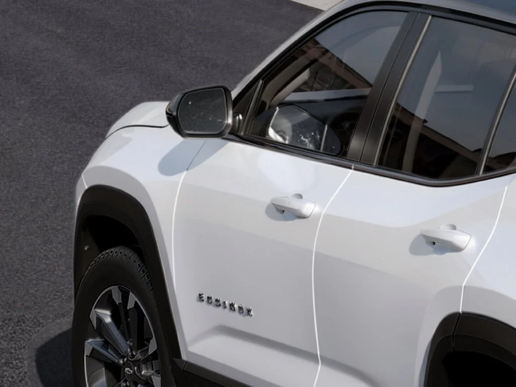 New 2027 Polar White Tricoat Chevrolet RS image 6