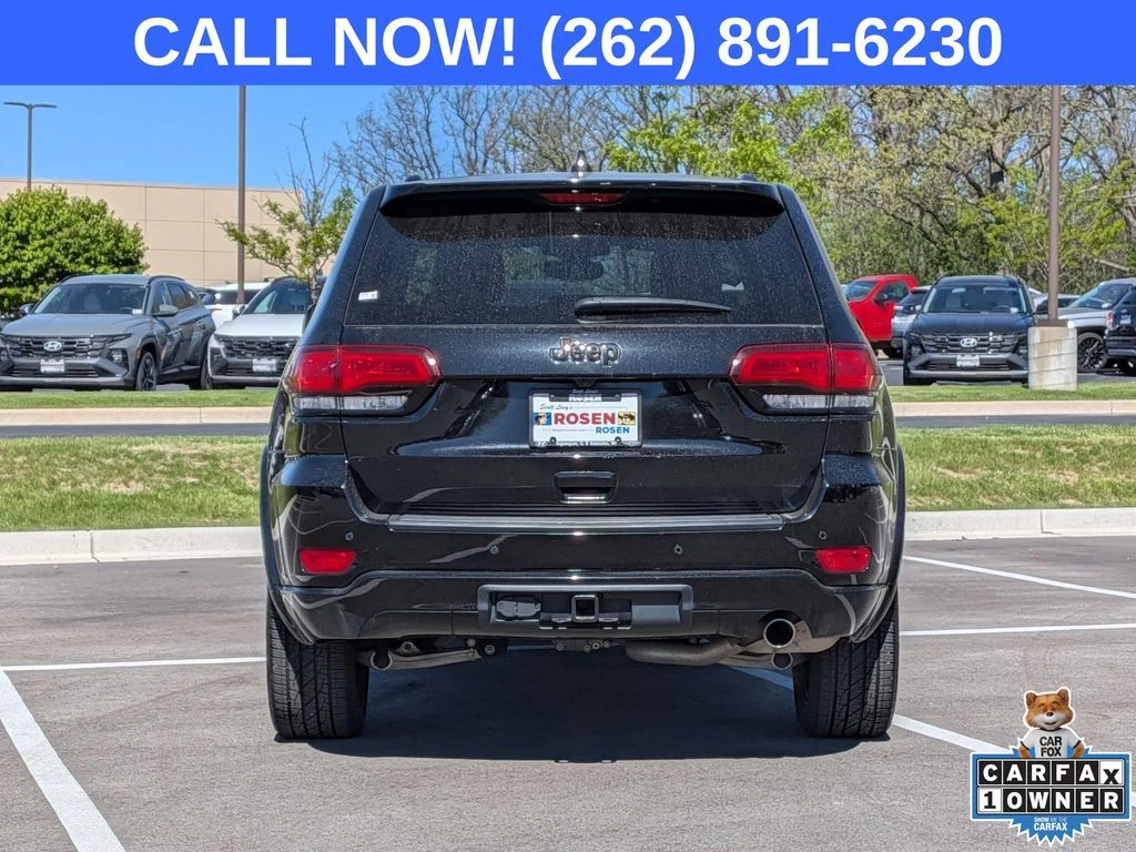 Used 2022 Black Jeep Laredo X image 6