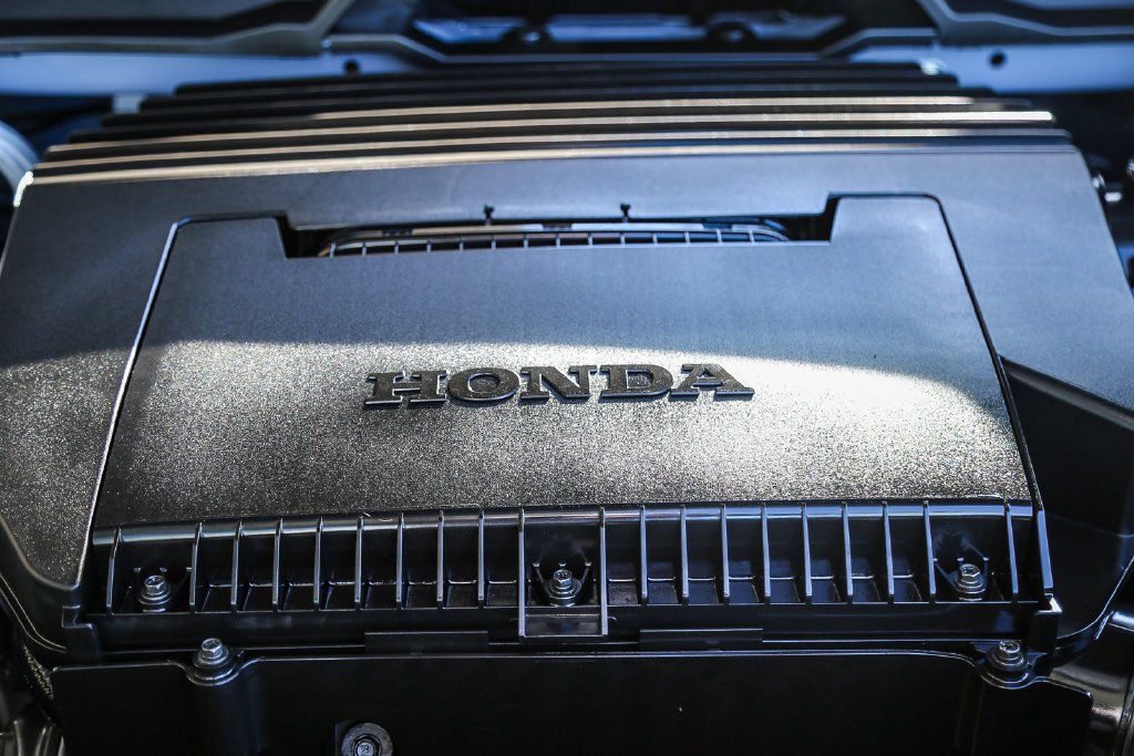 New 2026 Sonic Gray Pearl Honda Sport image 14