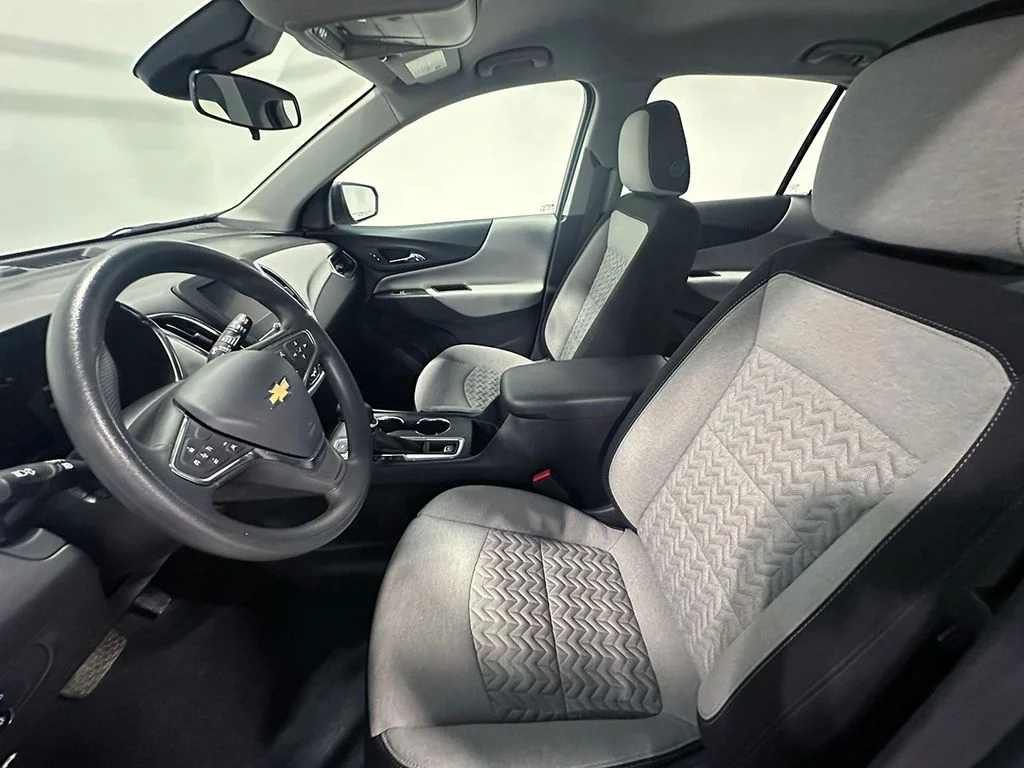 Used 2023 Gray Chevrolet LS image 3