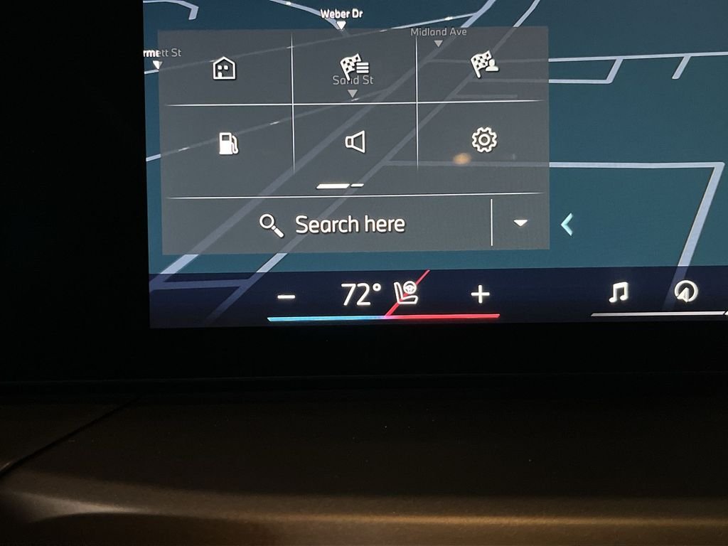 2025 BMW 2 Series 230i - Photo 19