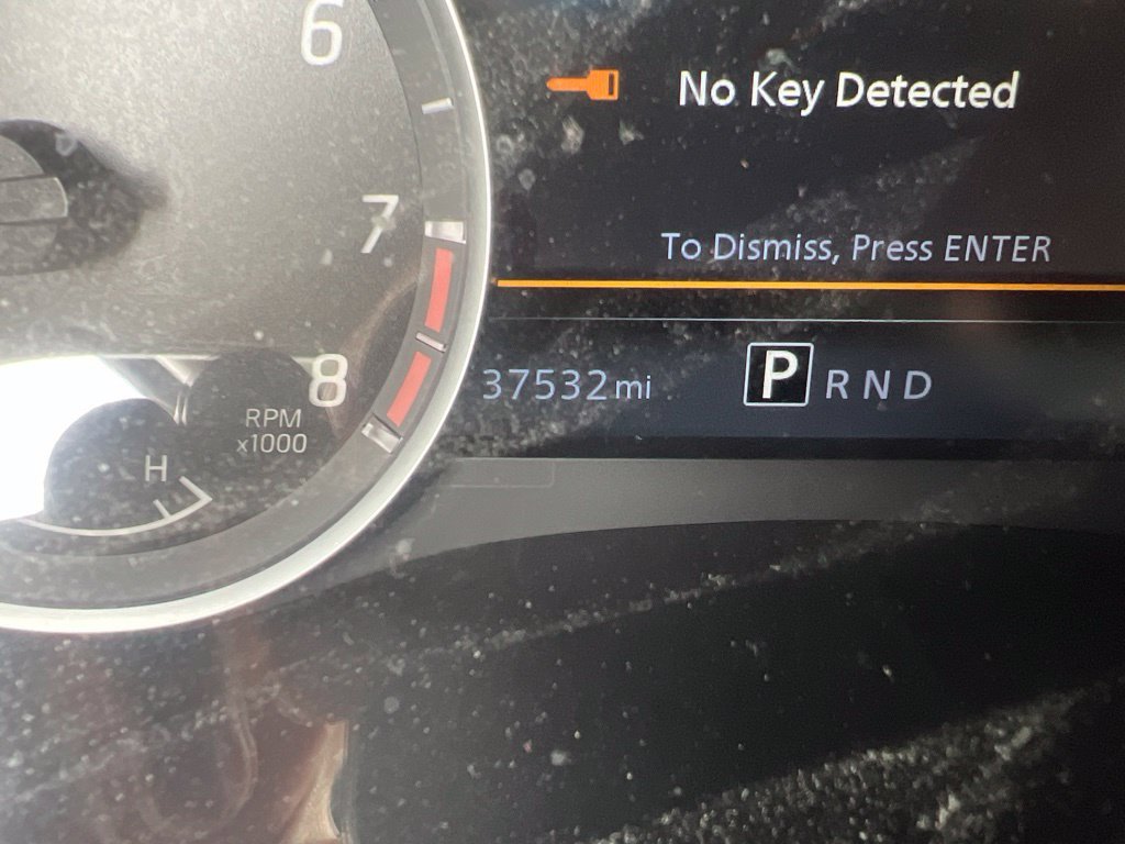 Used 2024 Gray Nissan SV image 8