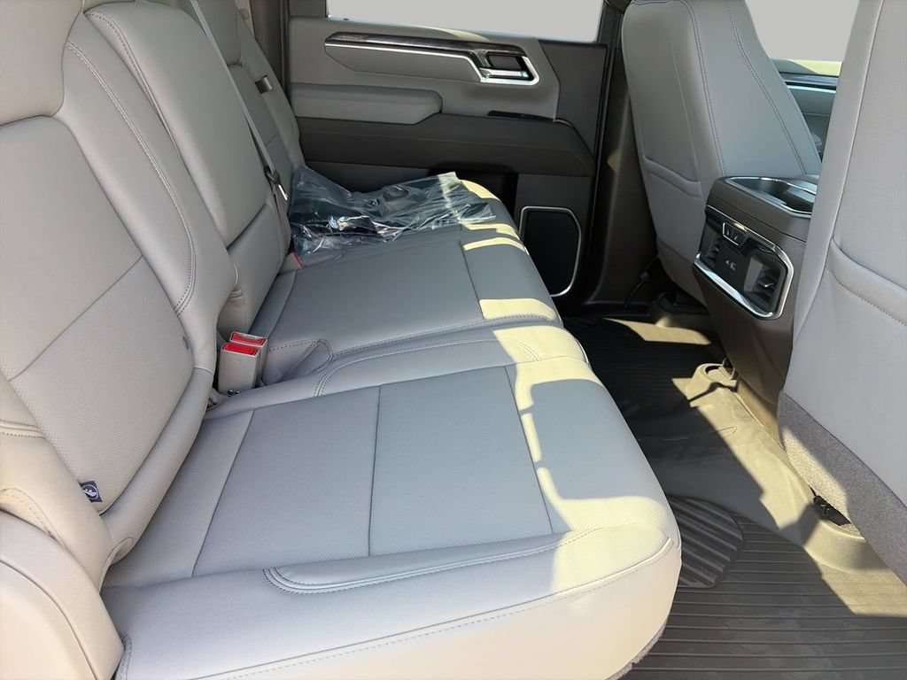 2026 Chevrolet Silverado 2500 HD LTZ - Photo 13