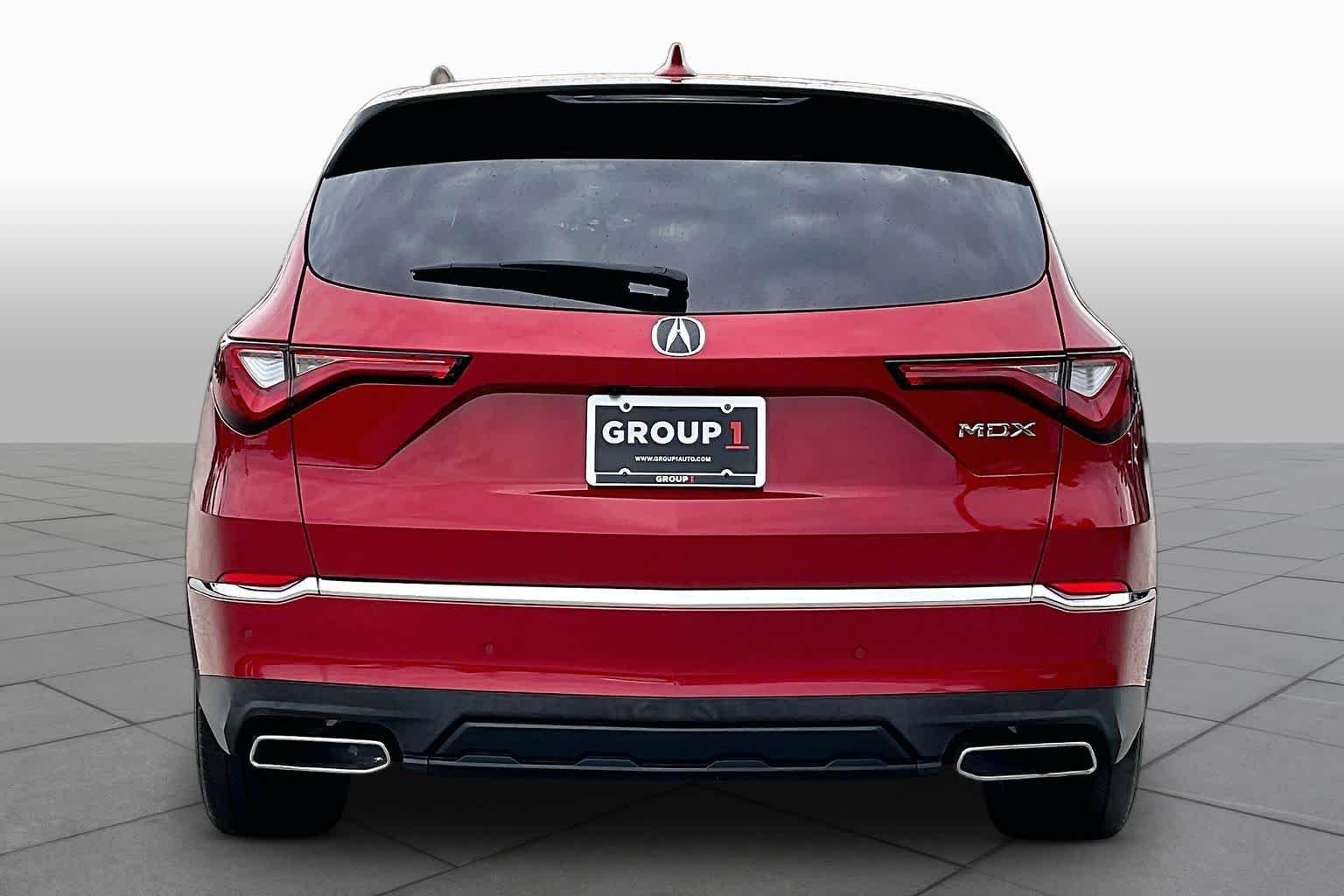 Used 2023 RED Acura w/Technology Package image 4