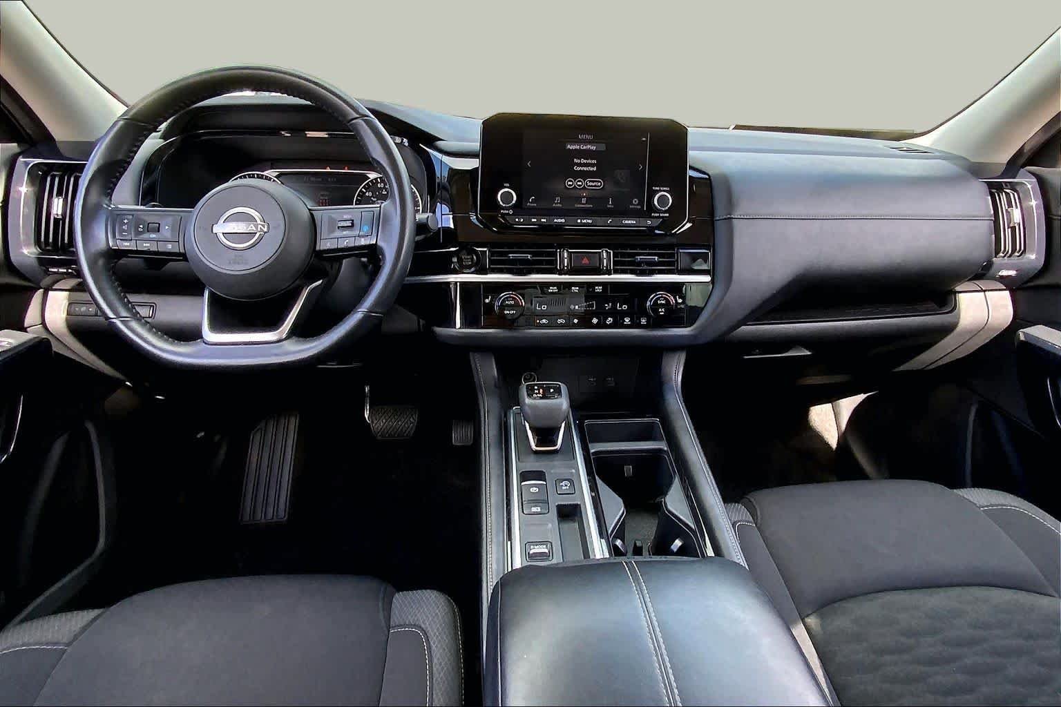 Used 2025 Gun Metallic Nissan SV image 13