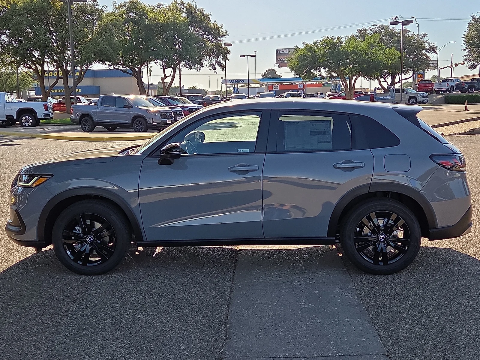 New 2027 Gray Honda Sport image 2