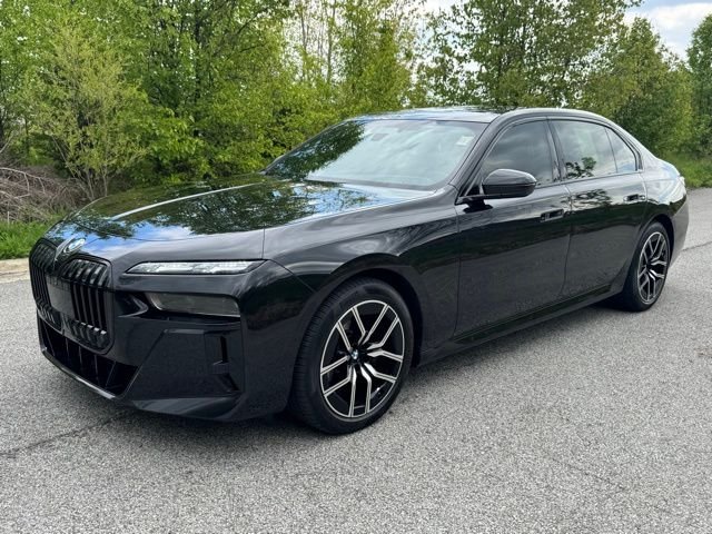 2023 BMW 7 Series 760i xDrive's photo