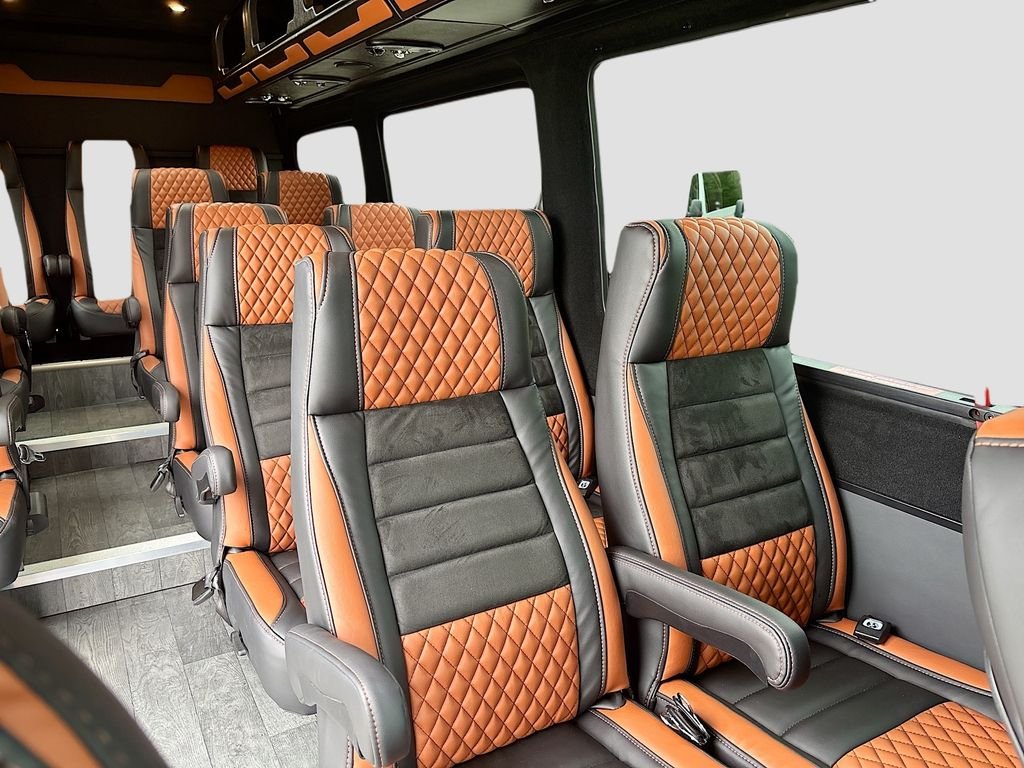 New 2025  Mercedes-Benz 15 Passenger Sliding Door image 28
