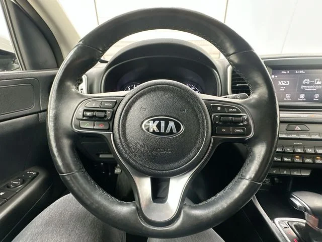 Used 2017 White Kia EX image 12