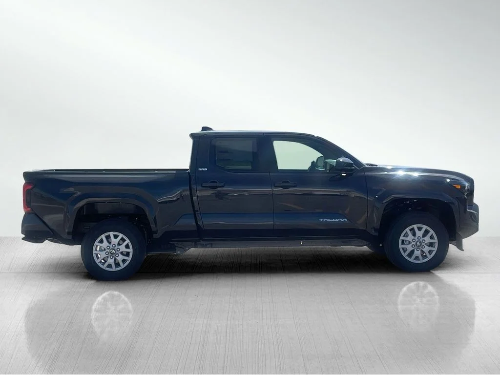 New 2026 Underground Toyota SR5 image 2