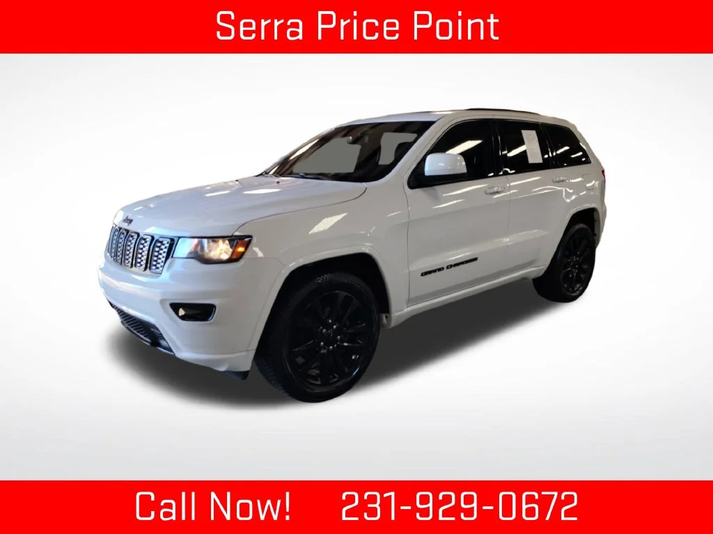 Used 2018 White Jeep Altitude image 1