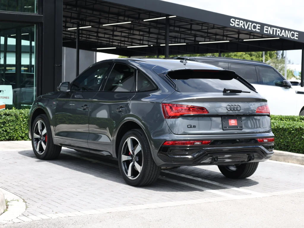 Used 2024  Audi 45 S line Premium Plus image 5