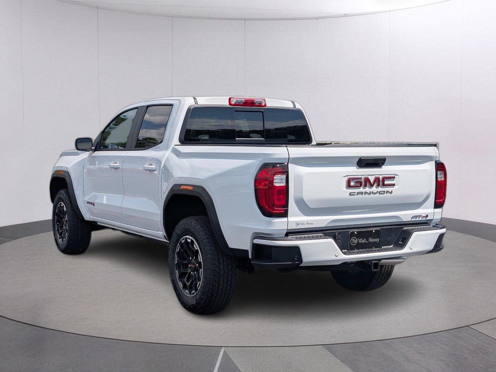 New 2026 Summit White GMC AT4 image 3