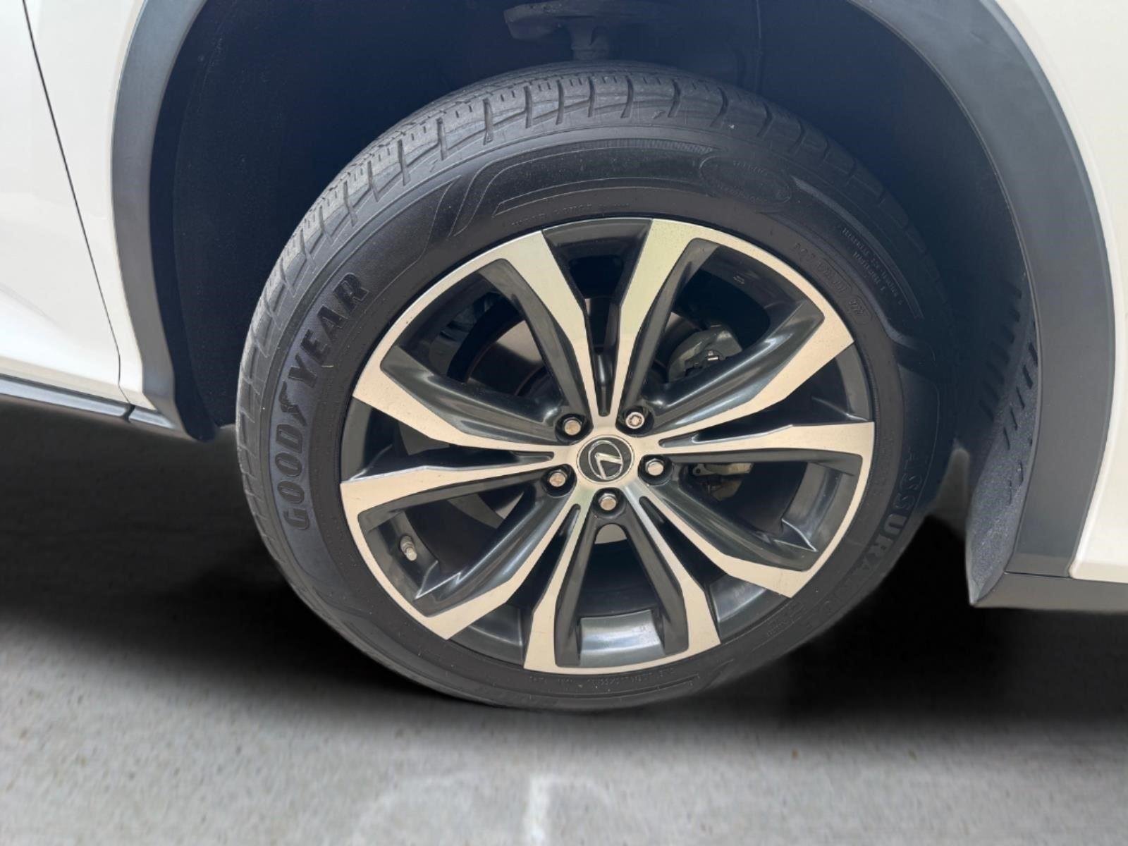 Used 2020 Eminent White Pearl Lexus RX 350 image 19