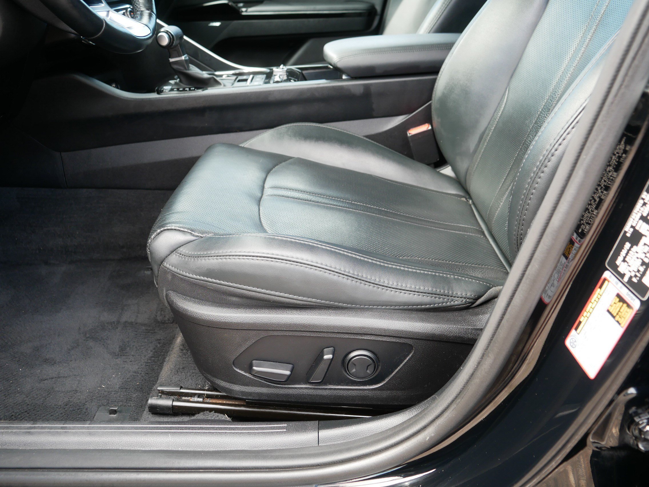 Used 2023 Ebony Black Kia EX image 20