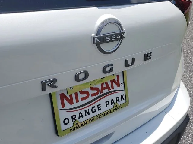 2026 Nissan Rogue SV - Photo 7