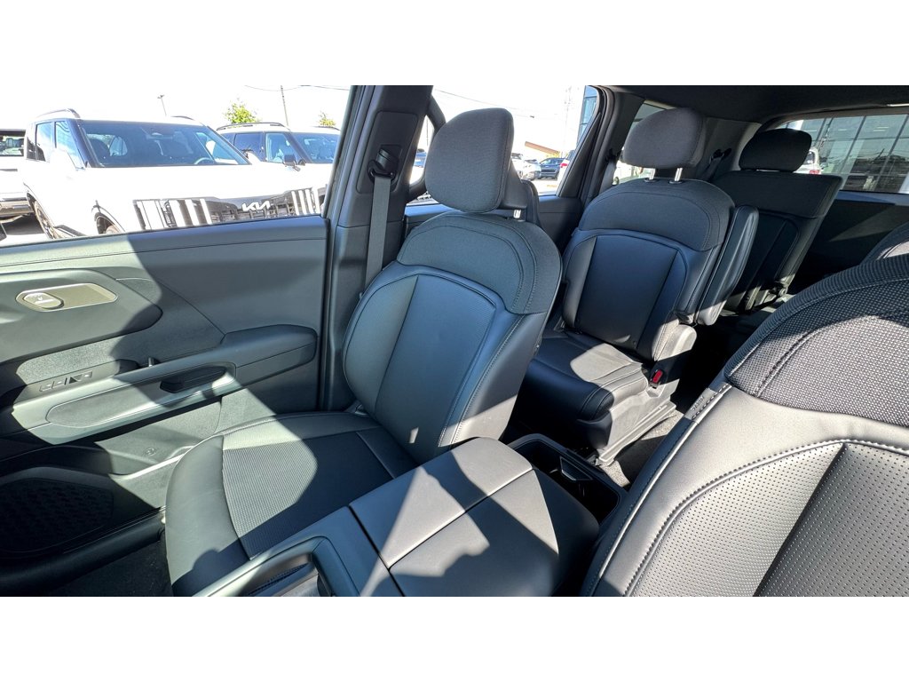 New 2027 Panthera Metal Kia S image 9