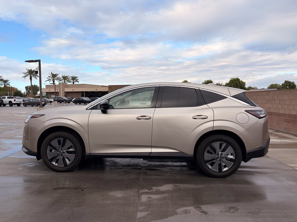 Used 2025 Gold Nissan SL image 11