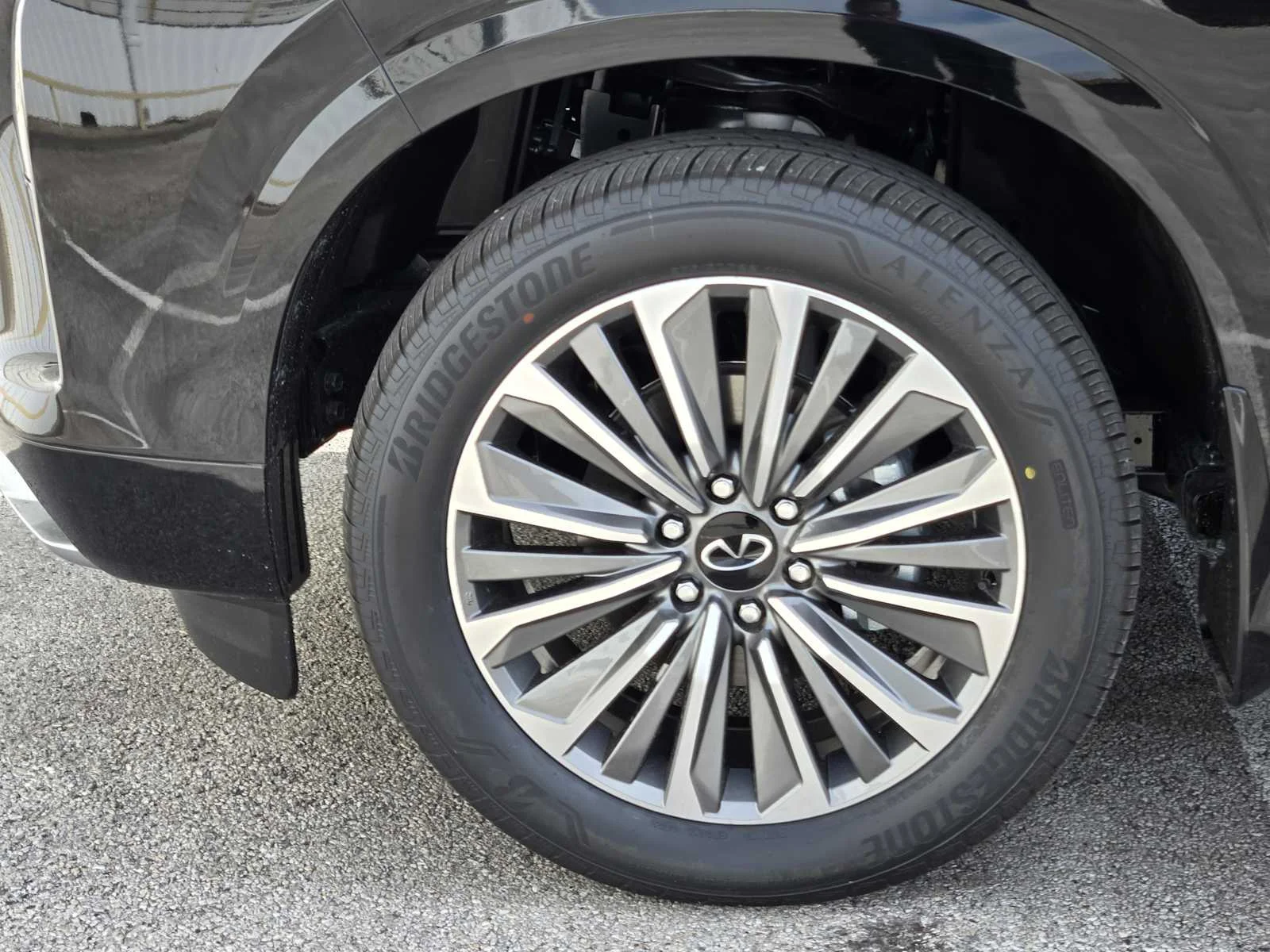 New 2026 BLACK OBSIDIAN INFINITI Luxe 2WD image 7