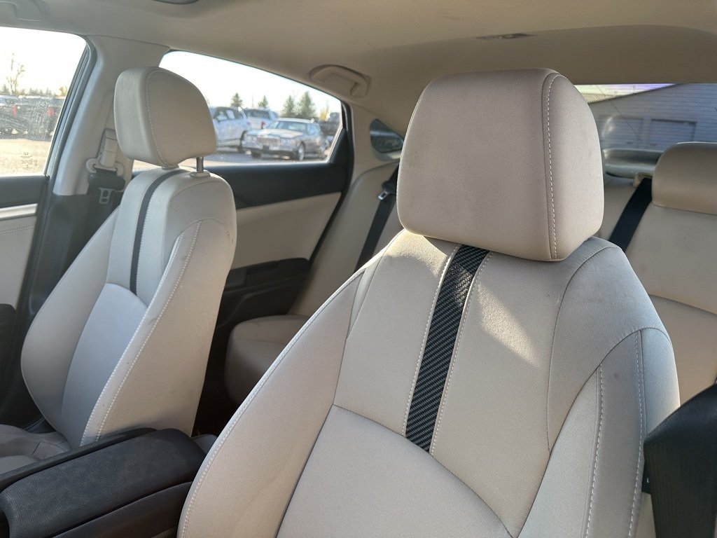 2016 Honda Civic EX photo 4