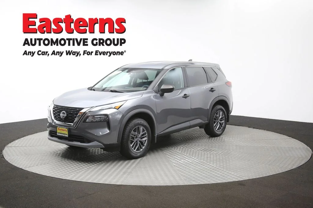 Used 2023 Gray Nissan S image 55