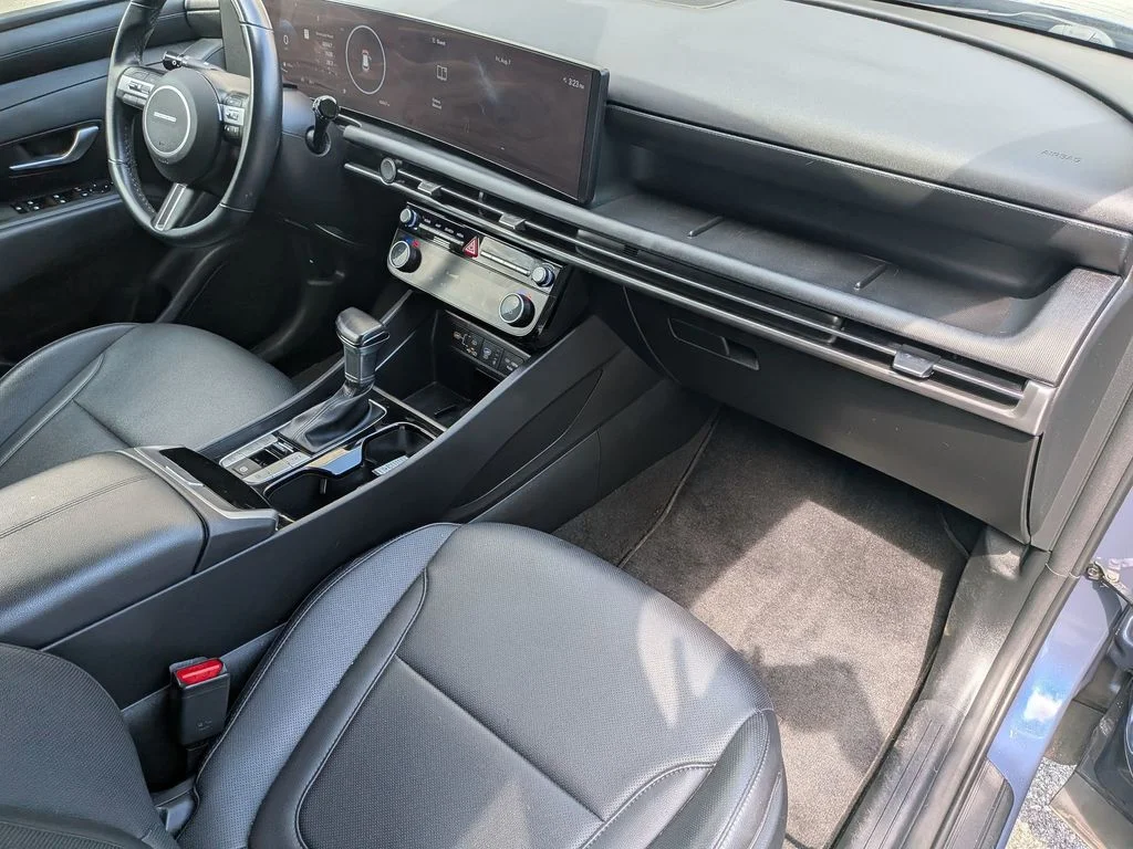 Used 2025 Blue Hyundai SEL Convenience image 35