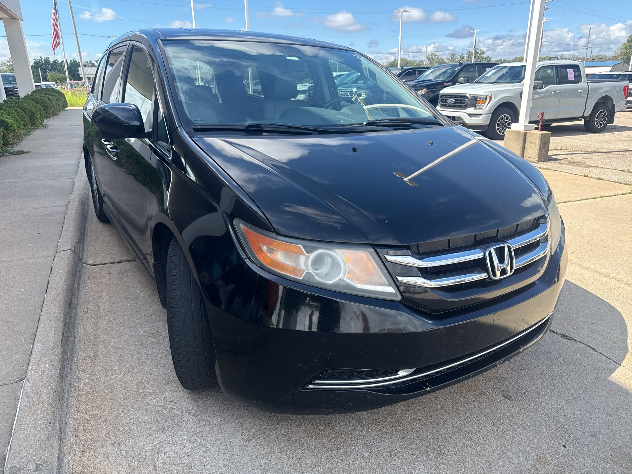 Used 2016 Crystal Black Pearl Honda EX-L image 9