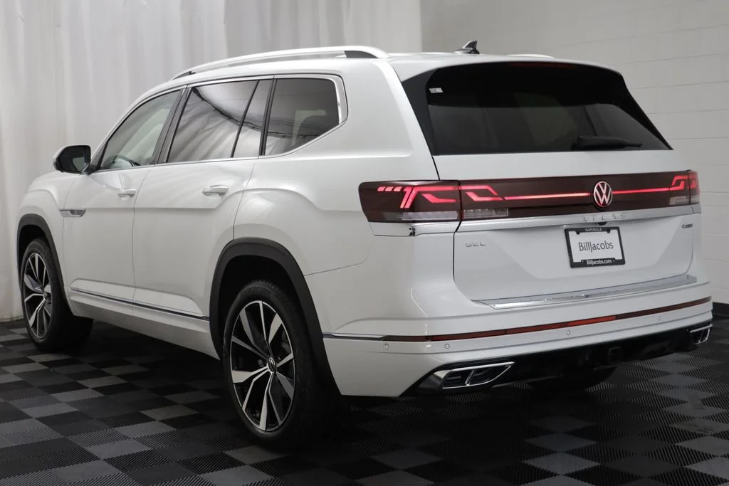 New 2026 Opal White Volkswagen 2.0T SEL Premium R-Line image 17