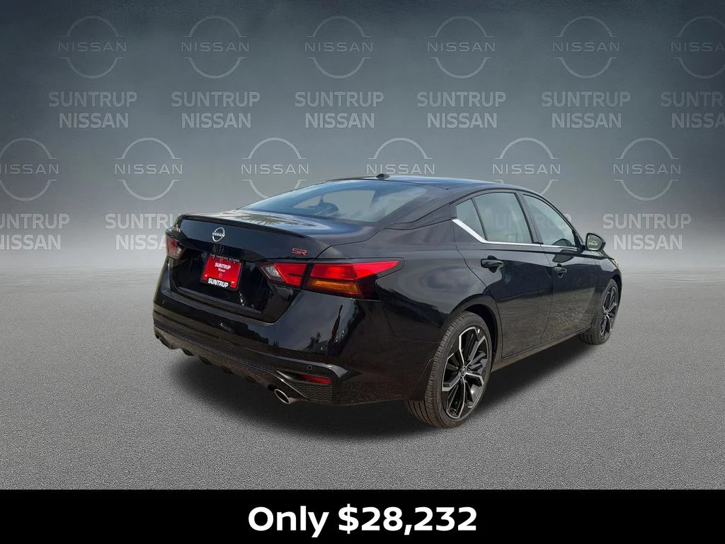 New 2026 Black Nissan 2.5 SR image 6