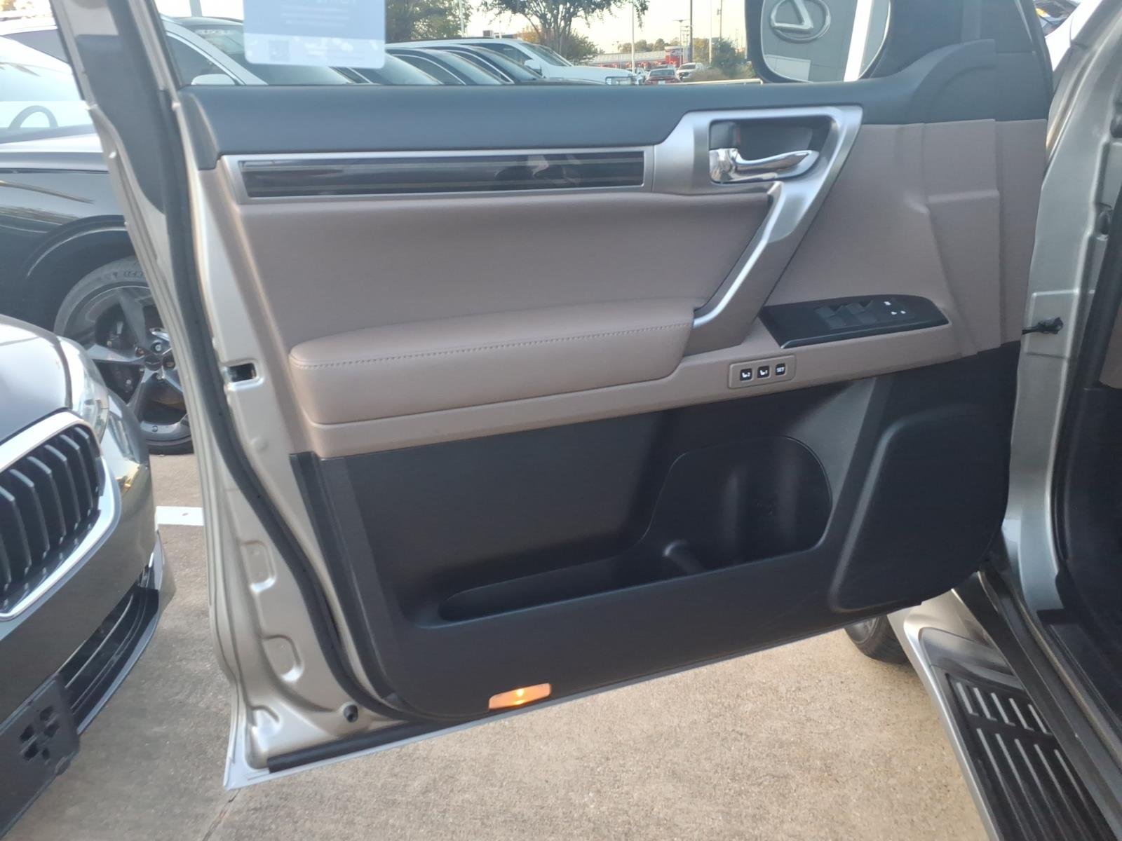 Certified Used 2023 Atomic Silver Lexus Base image 21
