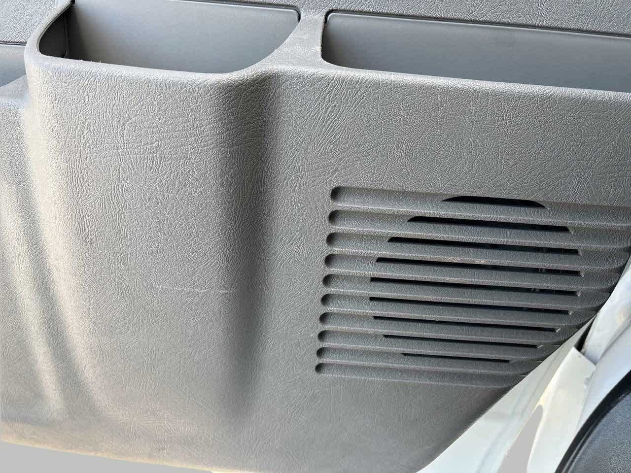 2025 Chevrolet Express Passenger LS - Photo 16