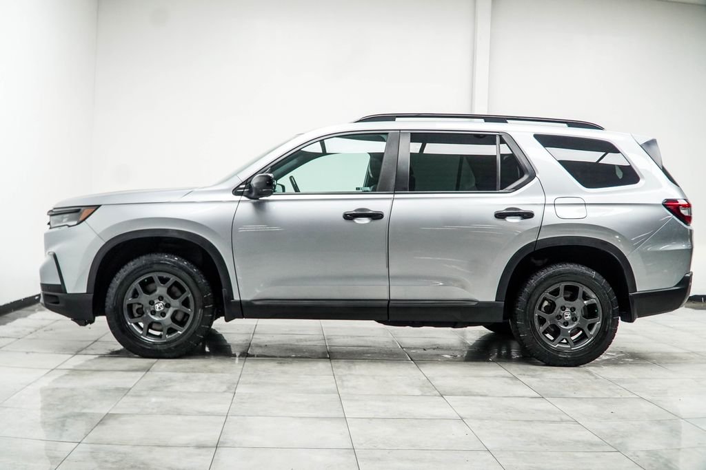 Used 2023 Silver Honda TrailSport image 9