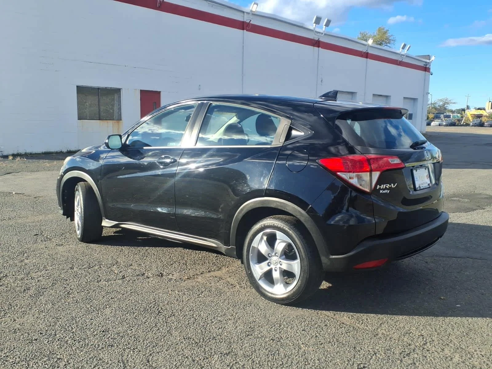 Certified Used 2020 Crystal Black Pearl Honda LX image 5