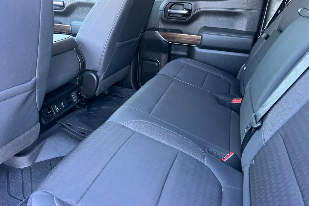 Used 2019 White Chevrolet RST image 15