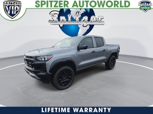 2026 Chevrolet Colorado photo 8 of 41