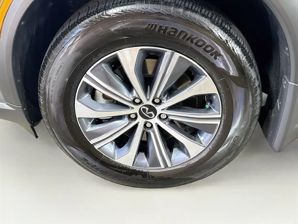 Certified Used 2027 Gray INFINITI PURE image 45