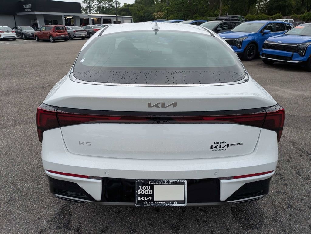 New 2026 Snow White Pearl Kia GT-Line FWD image 5