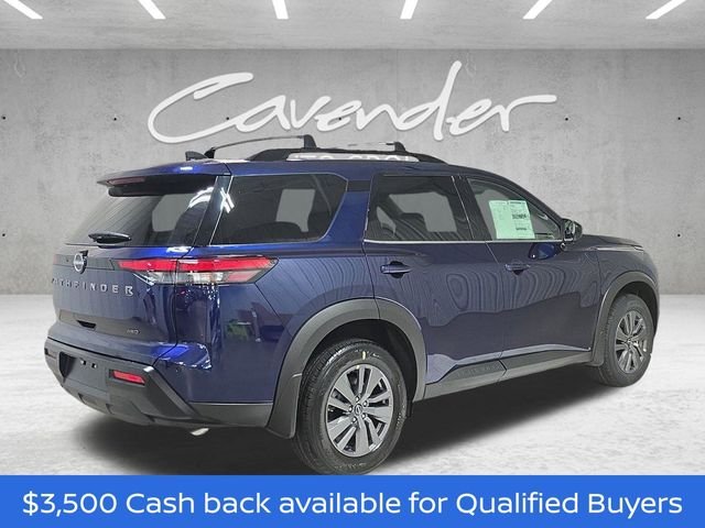 2026 Nissan Pathfinder SV - Photo 17