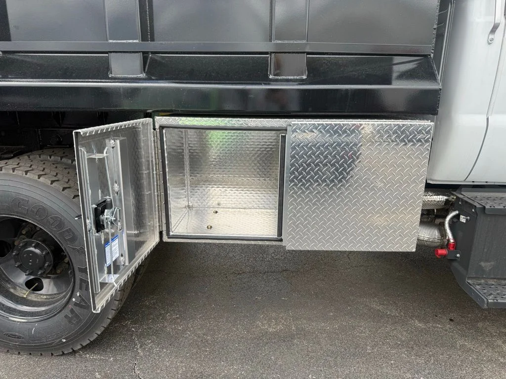 New 2025 Oxford White Ford F-750 SD Diesel Straight Frame image 44