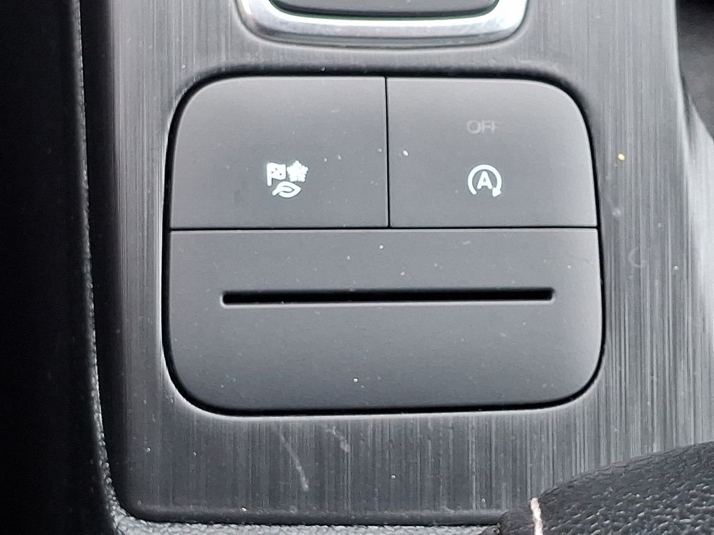 Used 2024 Black Ford Active image 25