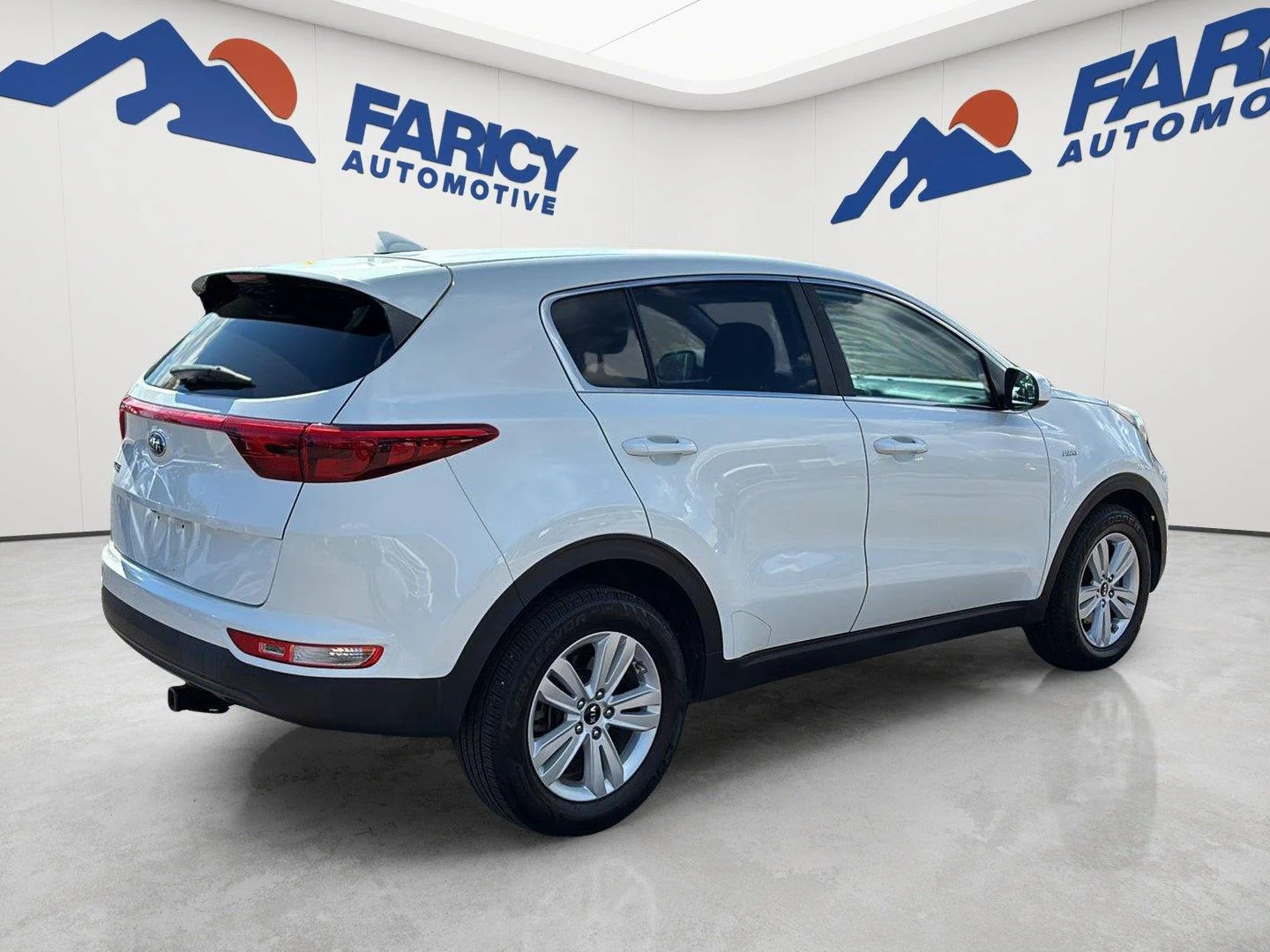 Used 2019 Clear White Kia LX image 5